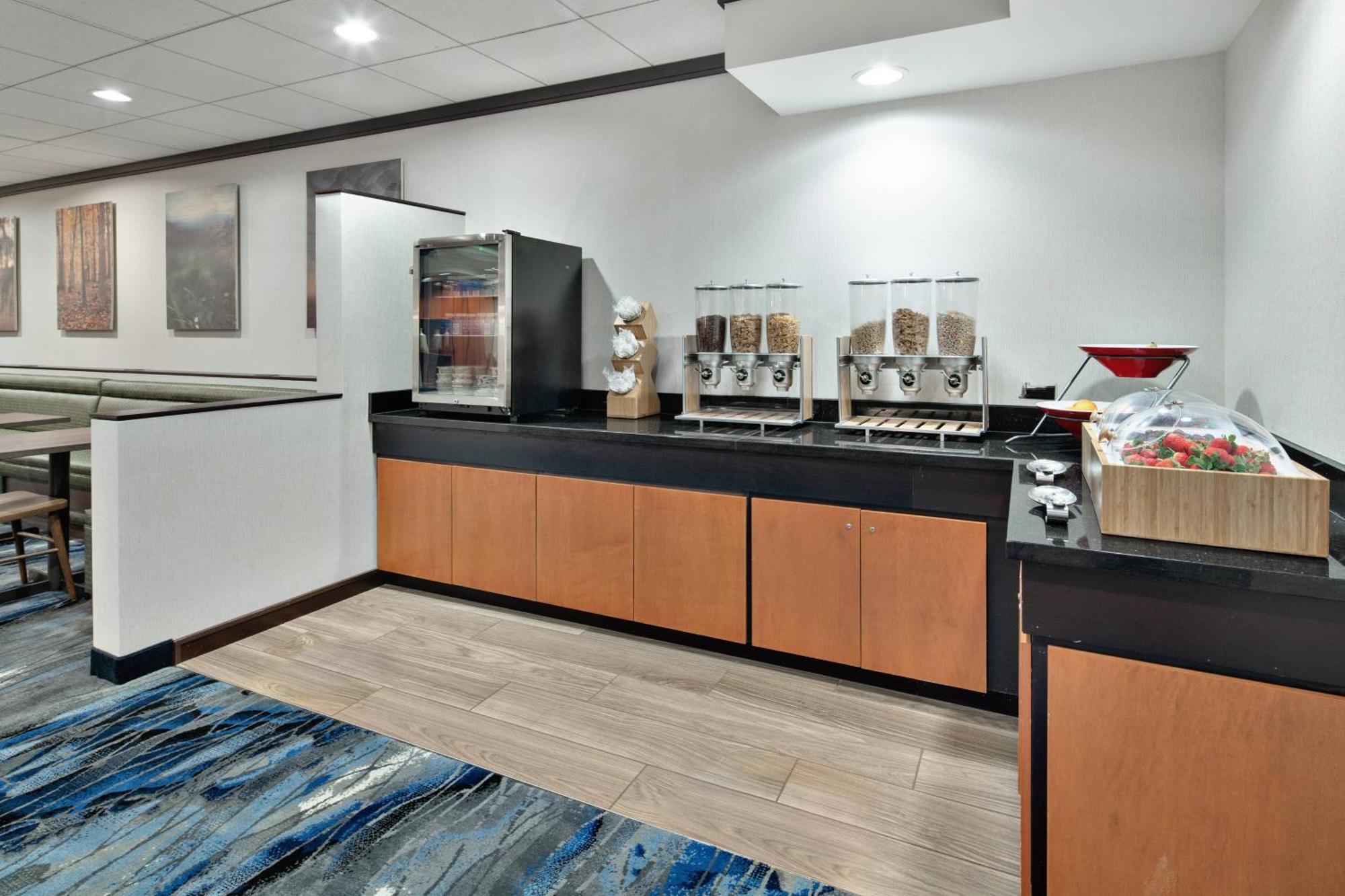 Fairfield Inn & Suites By Marriott Мариетта Экстерьер фото